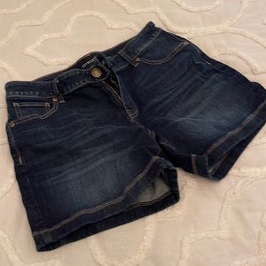MAURICES denim shorts size 12